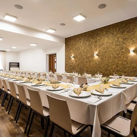 Jordanek Hotel *